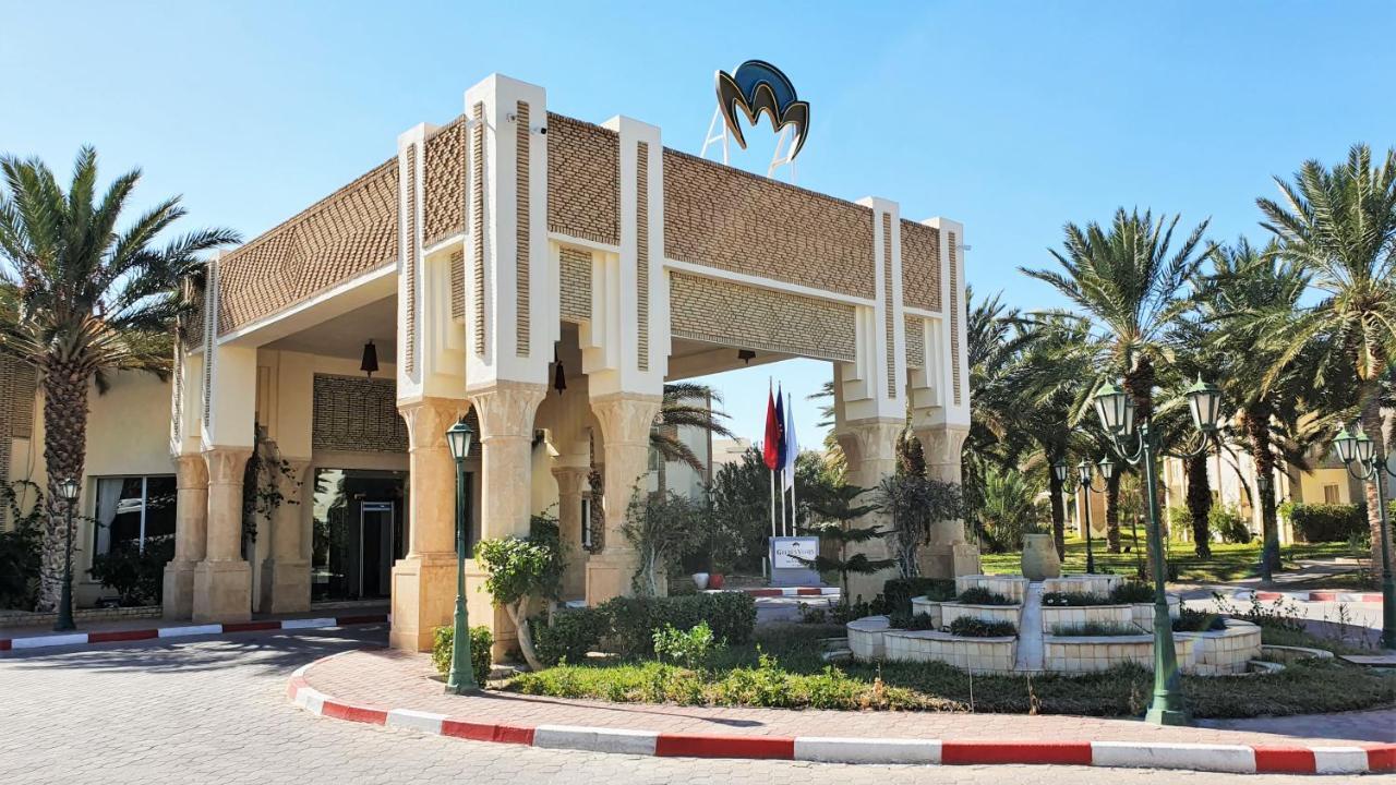 Отель Ras El Ain Таузар Экстерьер фото